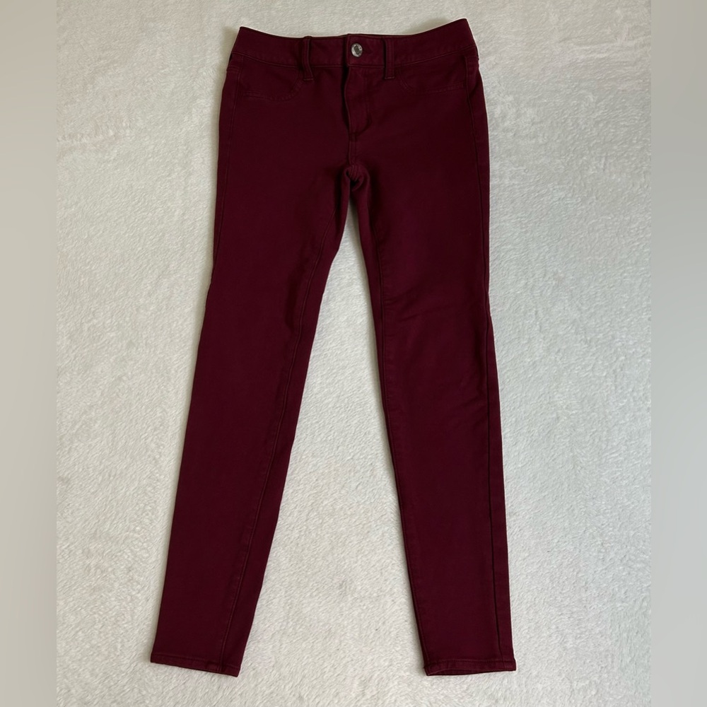 American Eagle Women's Jegging Size 2 Burgundy Super Stretch Regular Skinny Knit